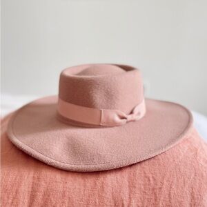 Pink felt hat never worn